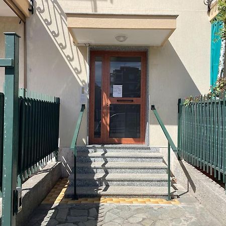 Free Parking Casa Con Giardino - Centro Mare A 5 Minuti Apartment Pietra Ligure Exterior foto
