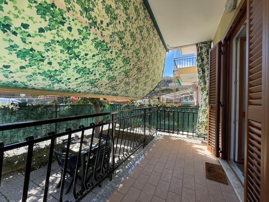 Free Parking Casa Con Giardino - Centro Mare A 5 Minuti Apartment Pietra Ligure Exterior foto