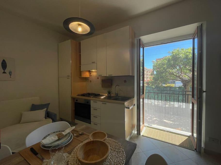 Free Parking Casa Con Giardino - Centro Mare A 5 Minuti Apartment Pietra Ligure Exterior foto