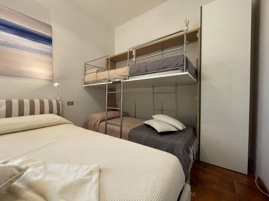 Free Parking Casa Con Giardino - Centro Mare A 5 Minuti Apartment Pietra Ligure Exterior foto